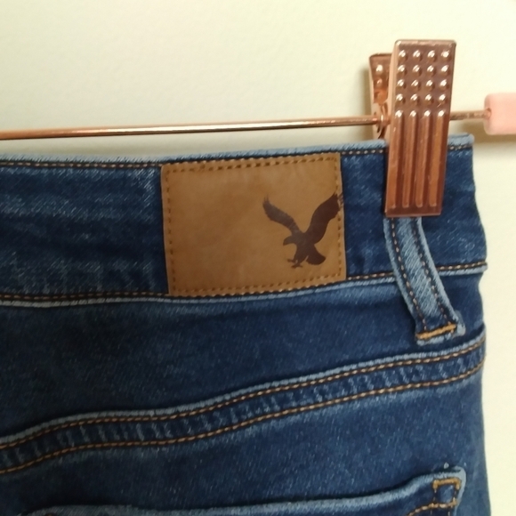 American Eagle Mid Rise Medium Wash Jeggings Size 00 Short - Picture 5 of 10